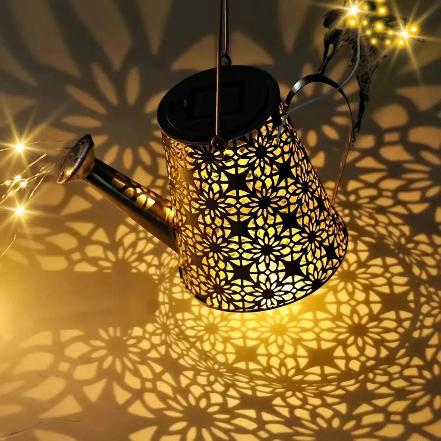 Solar Watering Can Light with  – Smart Garden Lanterns Bewertung und Preis